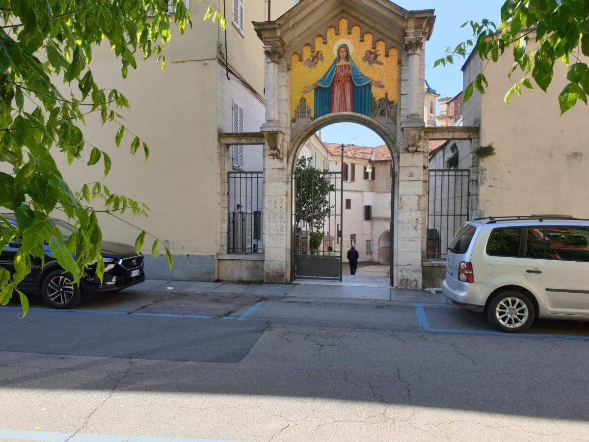 Location Turistic Monolocale Nel Parco Del Santuario Apartment Asti Exterior foto