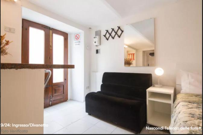 Location Turistic Monolocale Nel Parco Del Santuario Apartment Asti Exterior foto