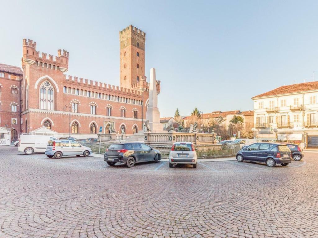 Location Turistic Monolocale Nel Parco Del Santuario Apartment Asti Exterior foto